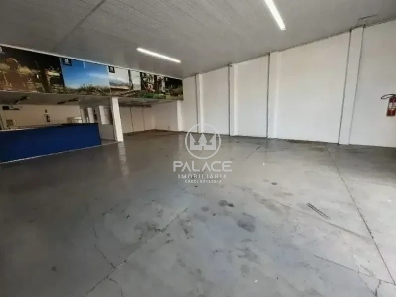 Barracão disponivel para locação