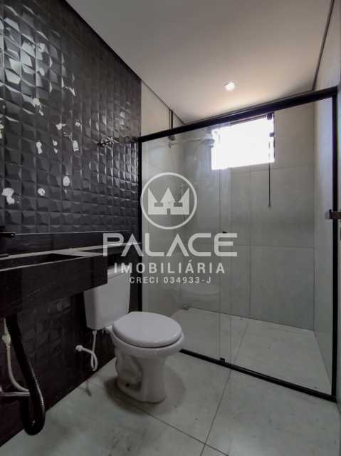 Imagens do imóveis Barracão :  / Comercial / Nova América