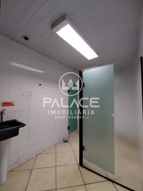 Imagens do imóveis Barracão :  / Comercial / Nova América