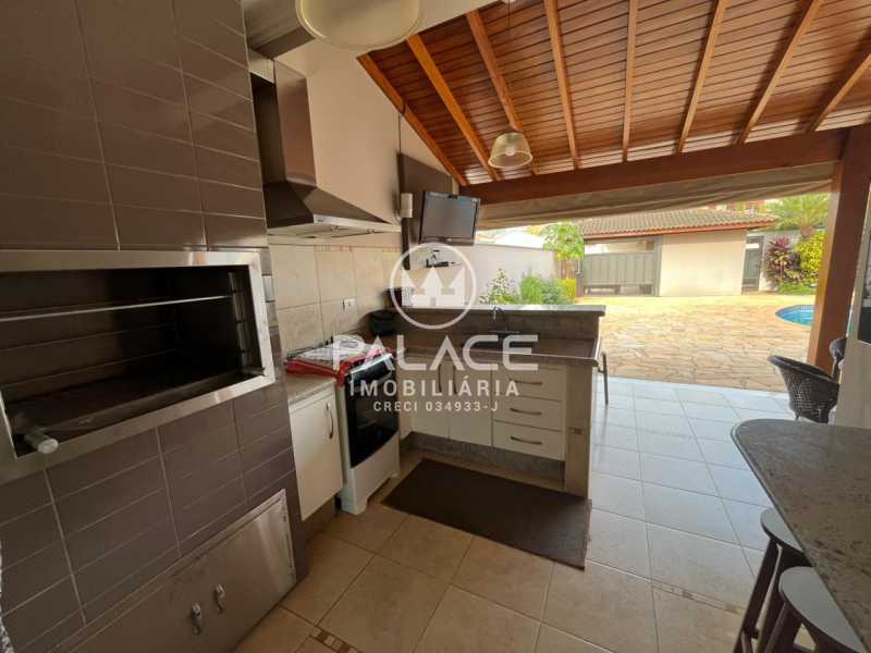 Imagens do imóveis casa em condomínio à venda em jardim caxambu, piracicaba 3 quartos 271m²