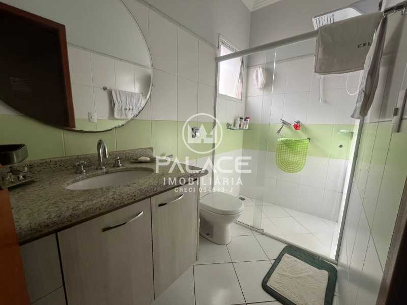 Imagens do imóveis casa em condomínio à venda em jardim caxambu, piracicaba 3 quartos 271m²