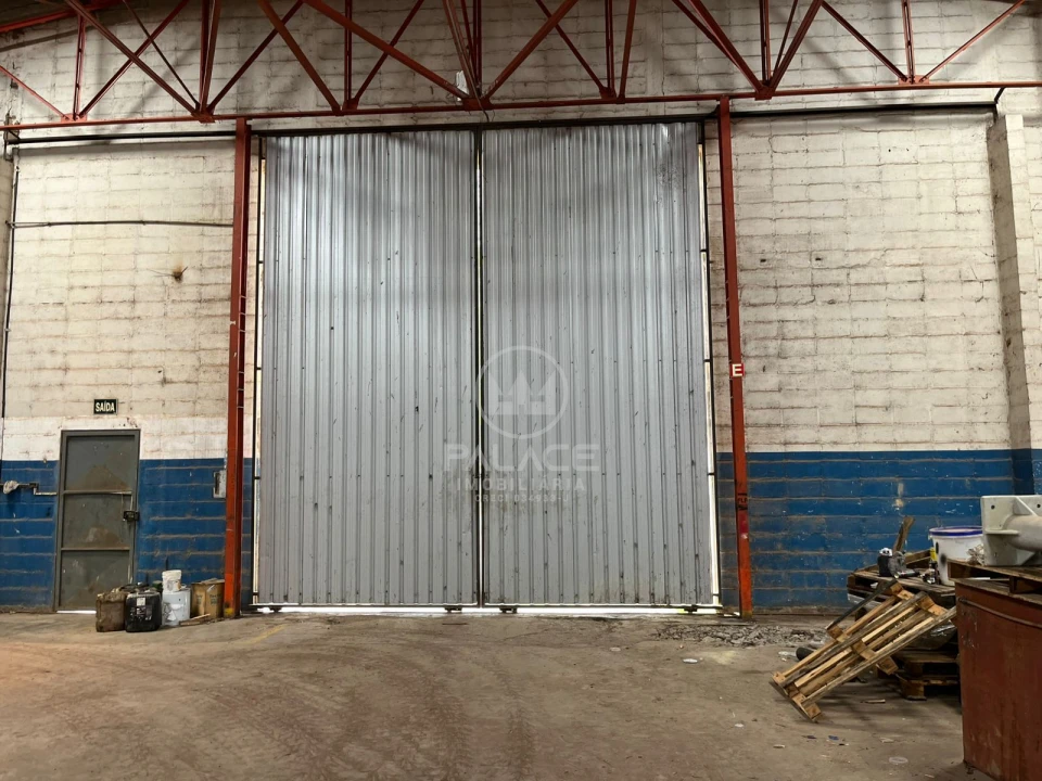 BARRACAO / LOCACAO / MOMBUCA / 3000m² area construida / 20000 m² terreno