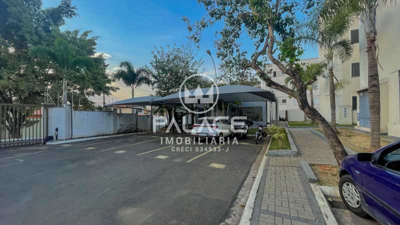 Apartamento :  / Residencial / Jardim São Francisco