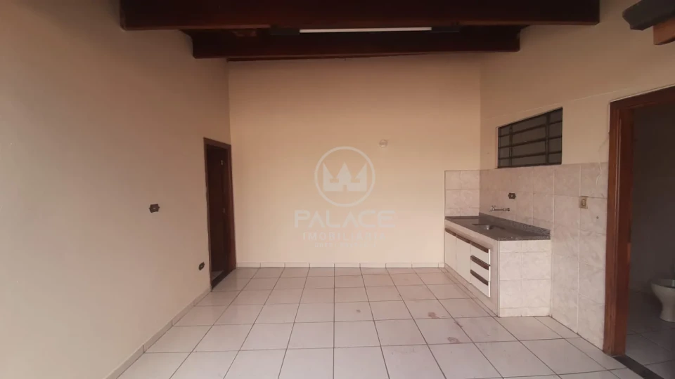 CASA PARA LOCAÇÃO/ 4 QUARTOS  / CHURRASQUEIRA/VILA REZENDE