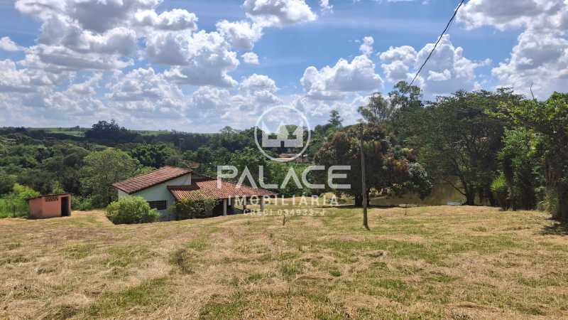 Imagens do imóveis Chácara com 4.900m² e lagoa a venda no Tupi, Piracicaba, SP.