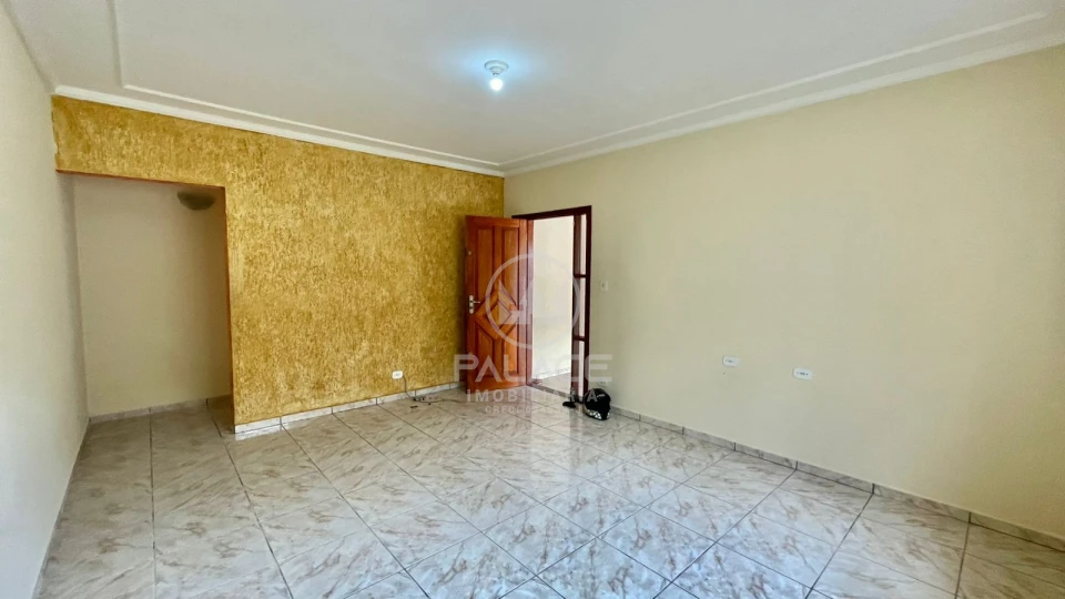 CASA/ 3 QUARTOS / CHURRASQUEIRA / EDICULA / CRUZ CAIADA / PQ SAO JORGE