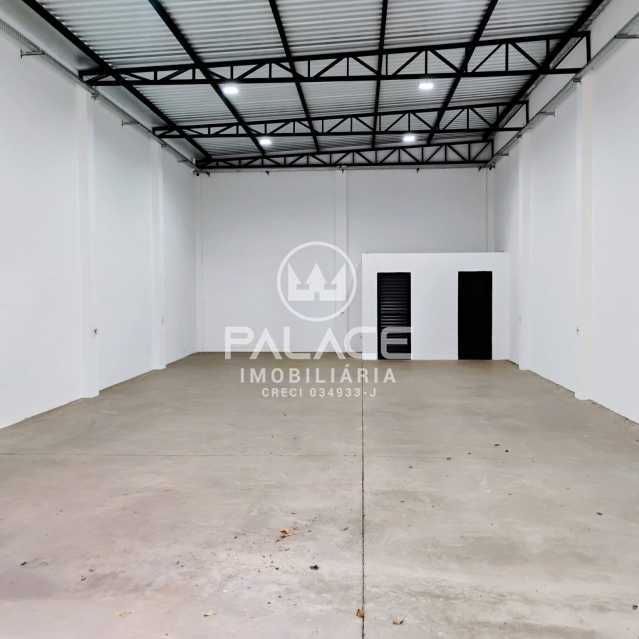 Imagens do imóveis Barracão :  / Comercial / Cecap