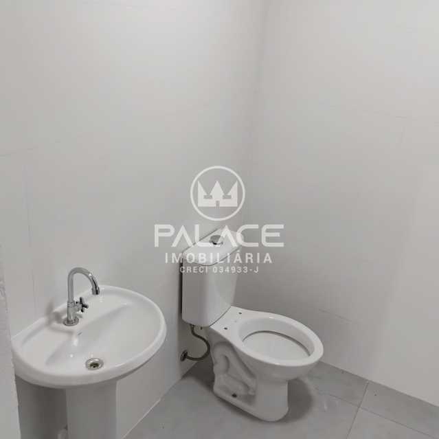 Imagens do imóveis Barracão :  / Comercial / Cecap