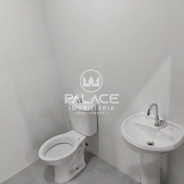 Imagens do imóveis Barracão :  / Comercial / Cecap