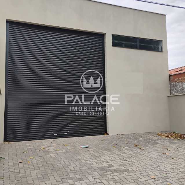 Imagens do imóveis Barracão :  / Comercial / Cecap