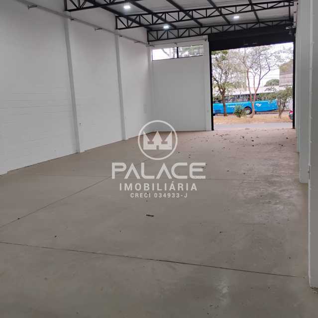 Imagens do imóveis Barracão :  / Comercial / Cecap