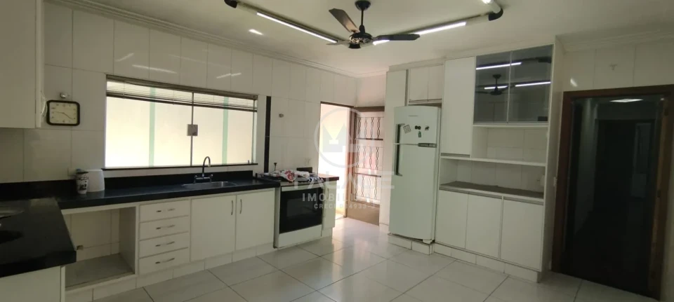 Casa, 5 quartos, 300 m² - Foto 49