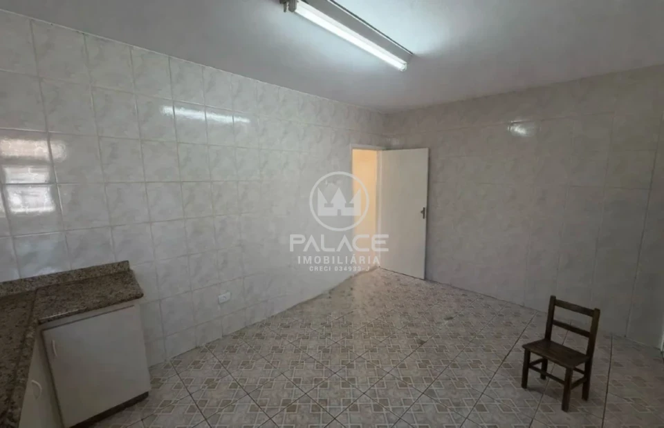 CASA PARA ALUGAR COM 3 QUARTOS CASTELINHO