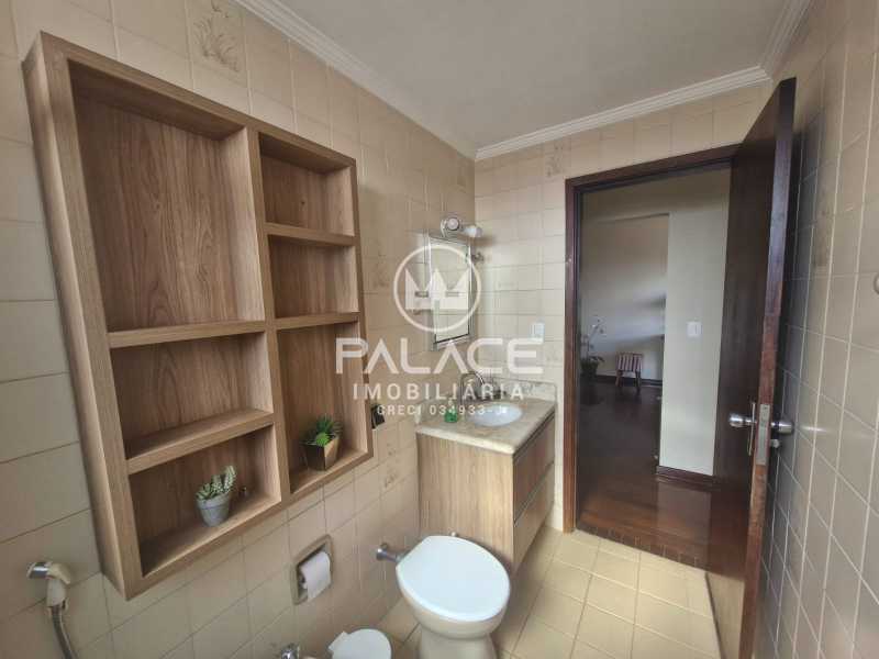 Imagens do imóveis Apartamento : Padrão / Residencial / Alto