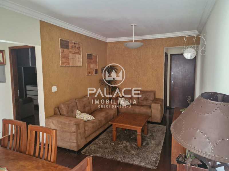 Imagens do imóveis Apartamento : Padrão / Residencial / Alto