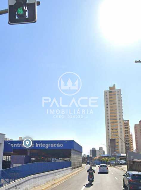 Imagens do imóveis Apartamento : Padrão / Residencial / Alto