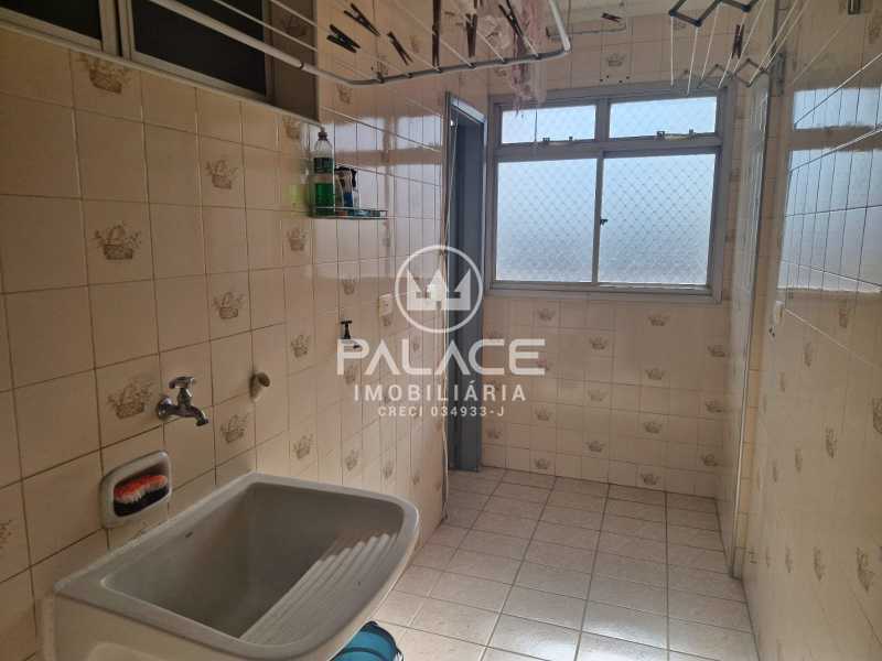 Imagens do imóveis Apartamento : Padrão / Residencial / Alto