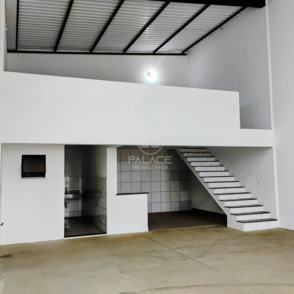 Barracão disponivel para locação