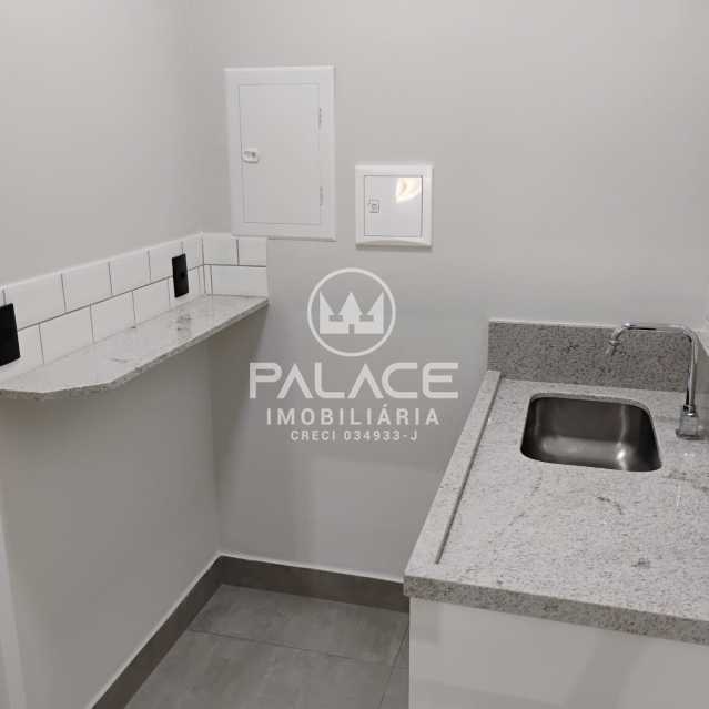 Imagens do imóveis Barracão :  / Comercial / Água Branca