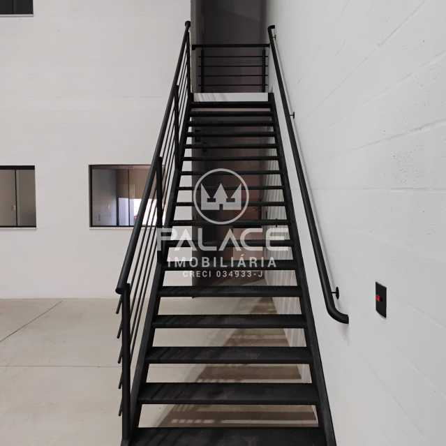 Imagens do imóveis Barracão :  / Comercial / Água Branca