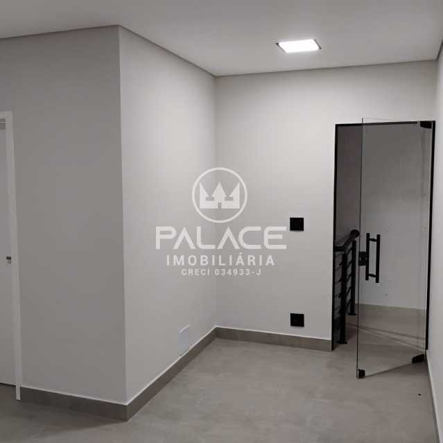 Imagens do imóveis Barracão :  / Comercial / Água Branca