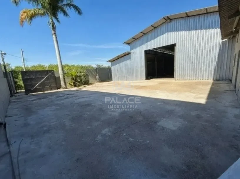 Barracão disponivel para locação