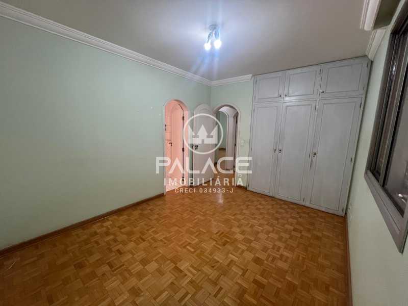 Imagens do imóveis Apartamento :  / Residencial / Centro