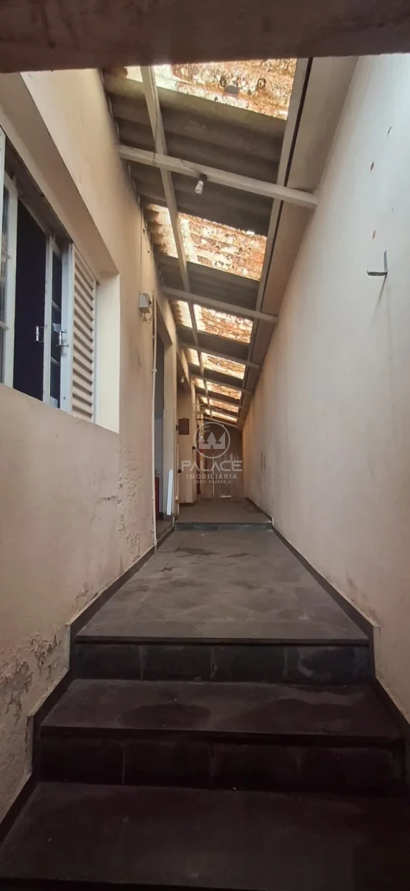 Casa  a venda proxima a Avenida Carlos Botelho.(reforma/demolição) - foto 5