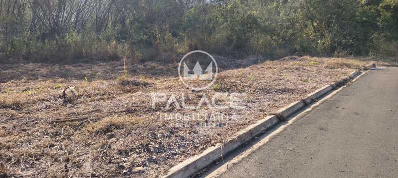 Imagens do imóveis Terreno à venda e locação  à venda e locação Centro (Tupi) Piracicaba