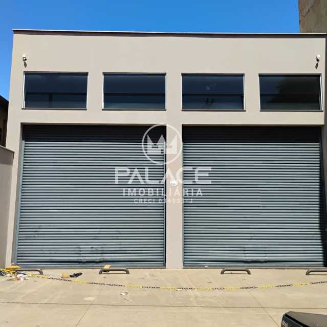 Imagens do imóveis Barracão :  / Comercial / Jaraguá