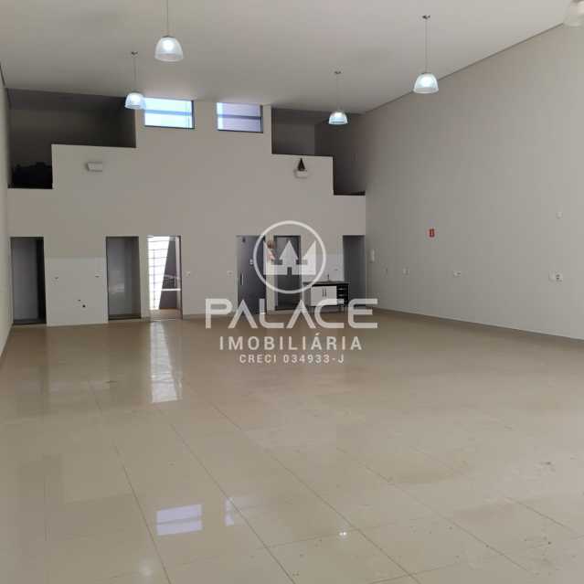 Imagens do imóveis Barracão :  / Comercial / Jaraguá