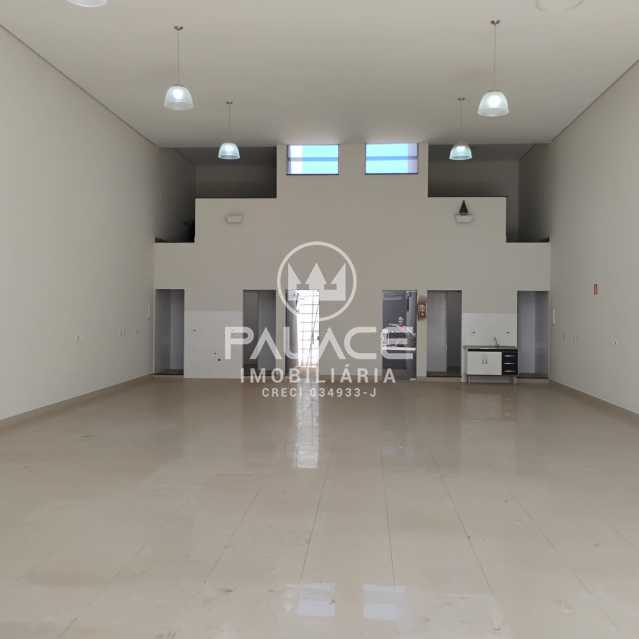 Imagens do imóveis Barracão :  / Comercial / Jaraguá