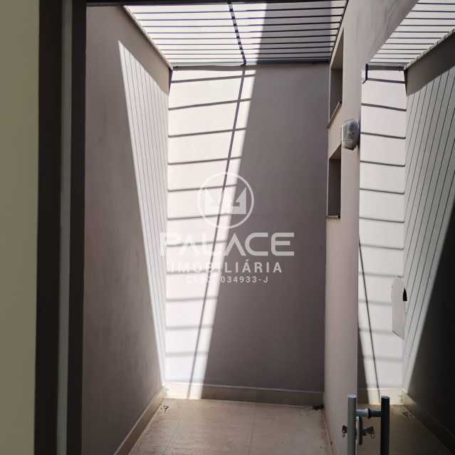 Imagens do imóveis Barracão :  / Comercial / Jaraguá