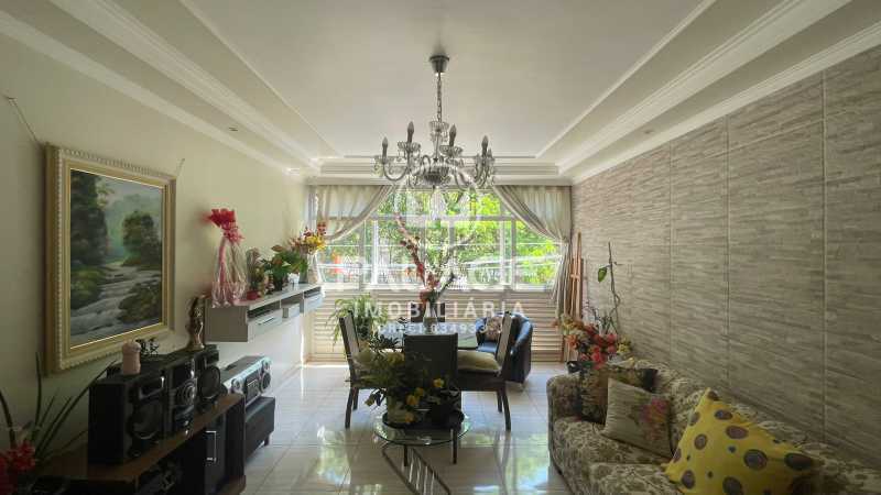 Imagens do imóveis Apartamento :  / Residencial / Centro