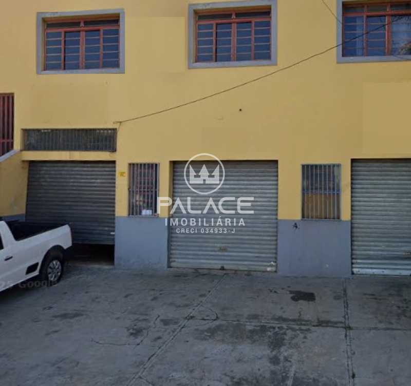 Imagens do imóveis Barracão :  / Comercial / Santa Terezinha