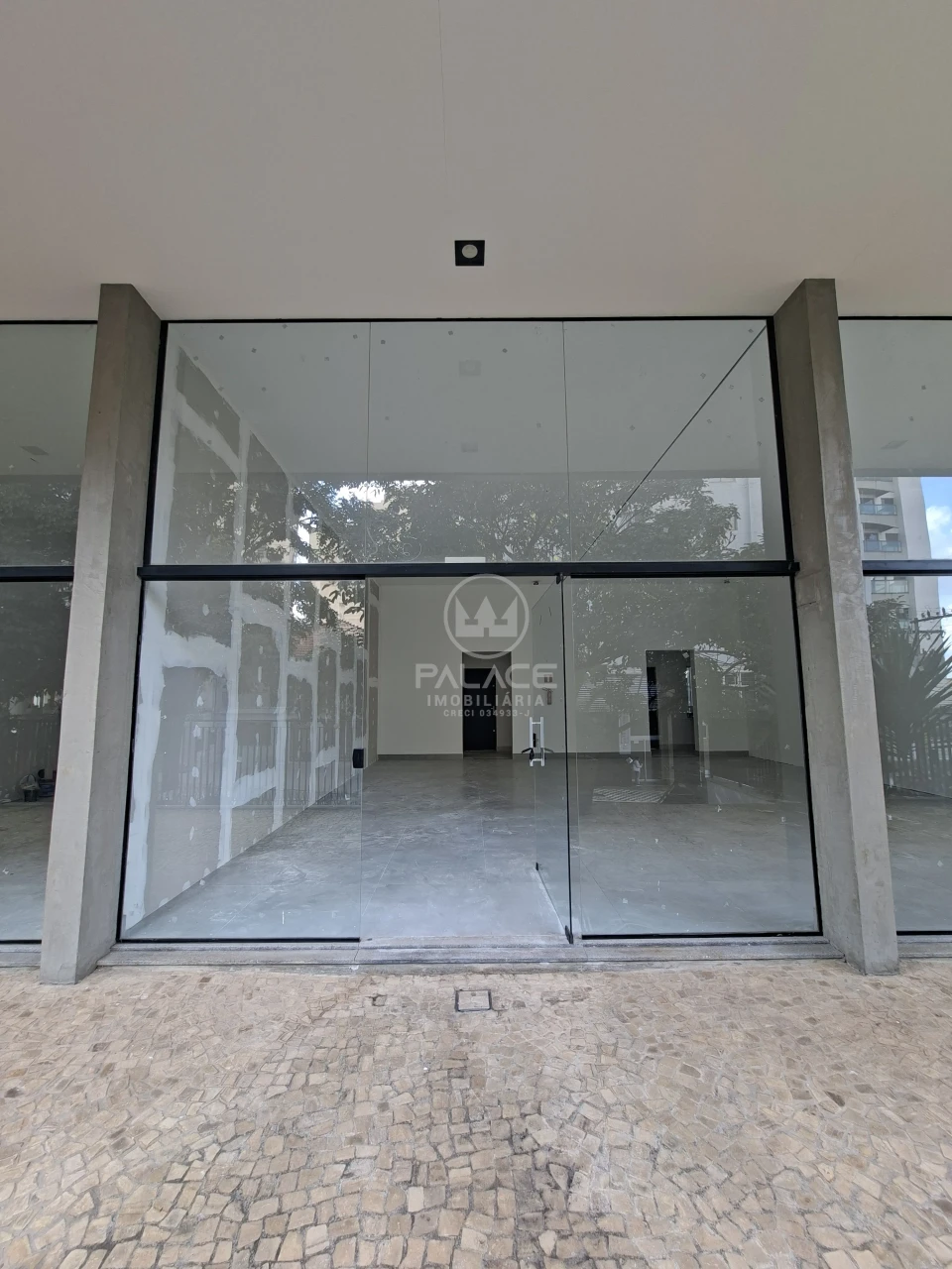 Loja para alugar no DOWNTOWN  MALL