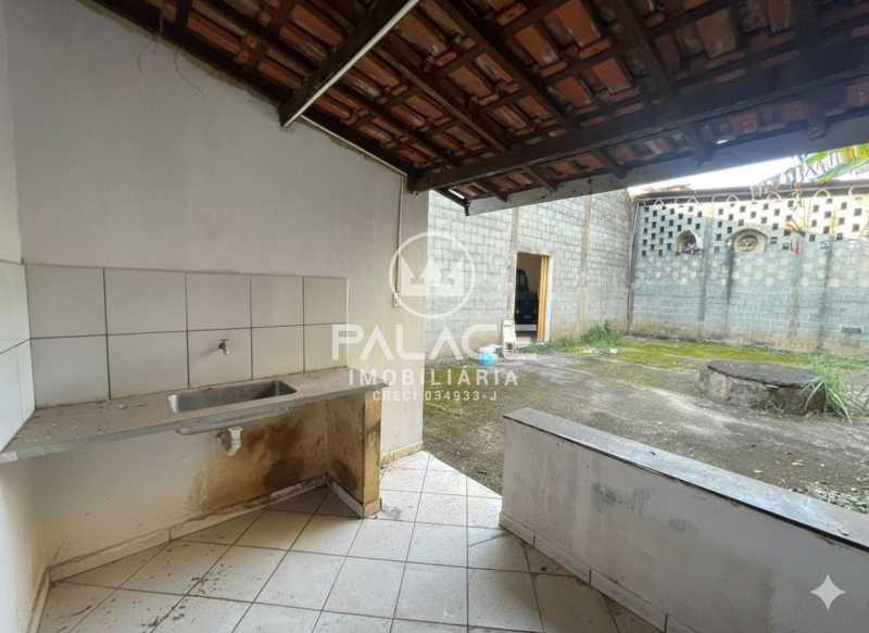 Imagens do imóveis Barracão :  / Comercial / Chácaras Água Branca