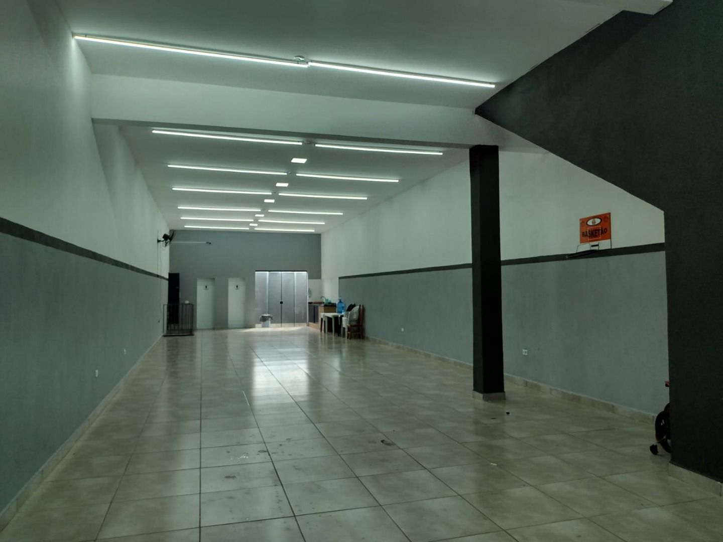Imagens do imóveis Barracão para alugar, 400 m² por RS 7.056,25-mês - Santa Terezinha - Piracicaba-SP