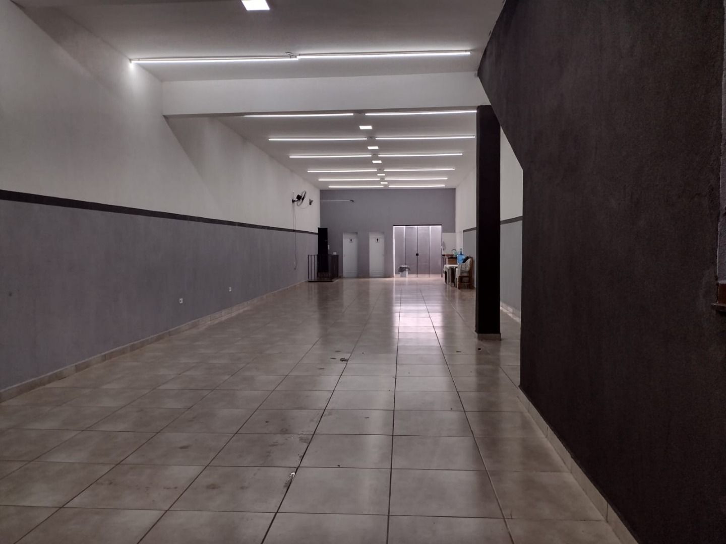 Imagens do imóveis Barracão para alugar, 400 m² por RS 7.056,25-mês - Santa Terezinha - Piracicaba-SP