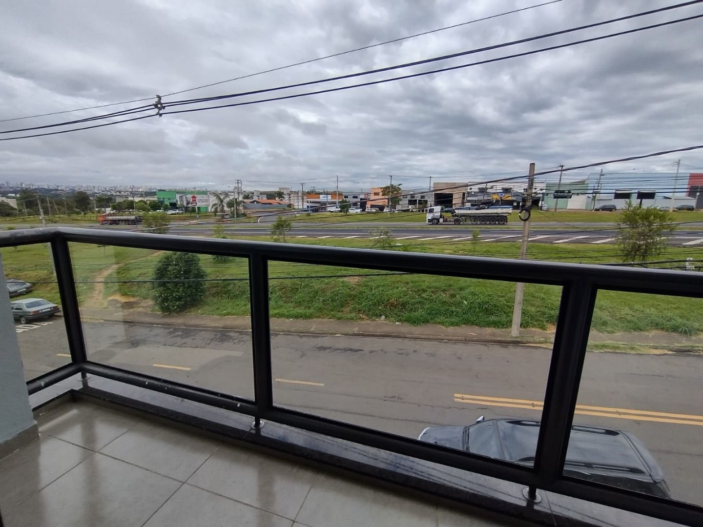 Imagens do imóveis Barracão para alugar, 400 m² por RS 7.056,25-mês - Santa Terezinha - Piracicaba-SP