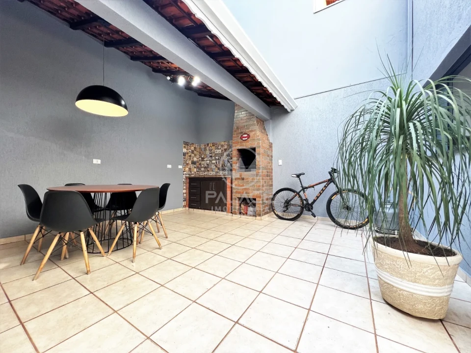 Sobrado fino acabamento a venda no bairro Jardim Brasília, Piracicaba, SP.