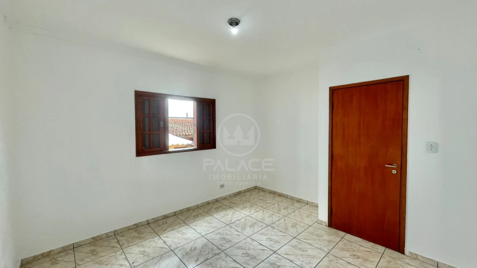 CASA/ 3 QUARTOS / CHURRASQUEIRA / EDICULA / CRUZ CAIADA / PQ SAO JORGE