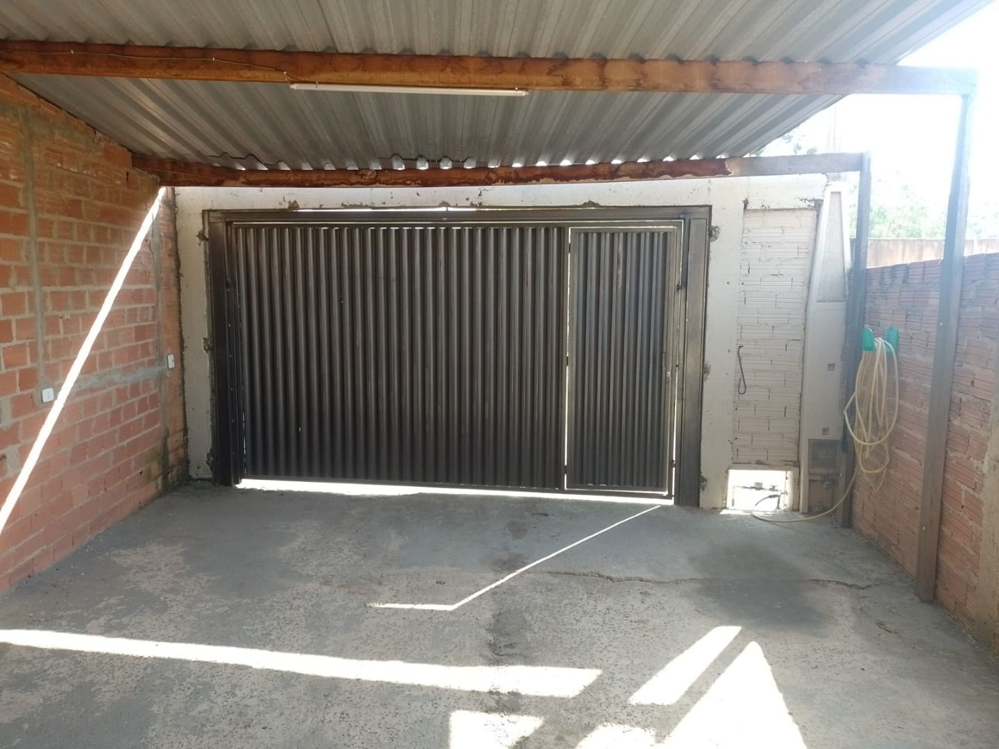 Imagens do imóveis casa à venda em jardim vitória, saltinho 1 quarto 60m²