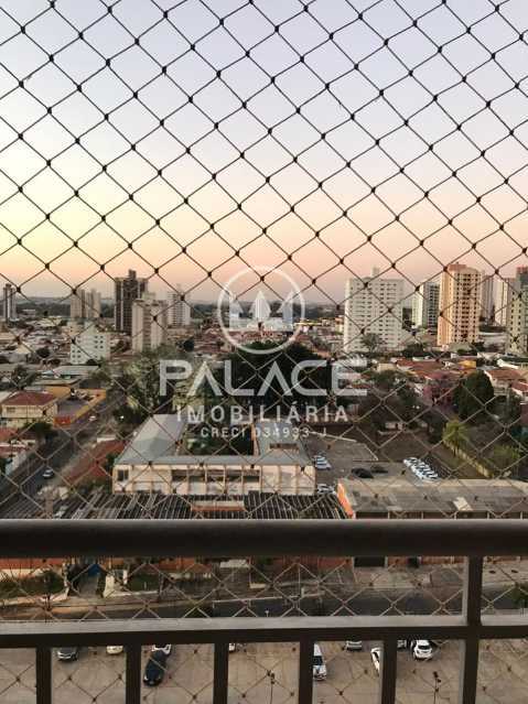 Imagens do imóveis Apartamento :  / Residencial / Alto