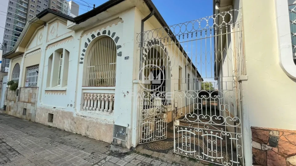 CASA PARA LOCAÇÃO E VENDA NO CENTRO DE PIRACICABA 3 QUARTOS,SENDO 1 SUITE - Foto 24