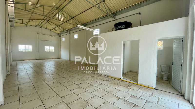 Imagens do imóveis Barracão :  / Comercial / Jardim Parque Jupiá