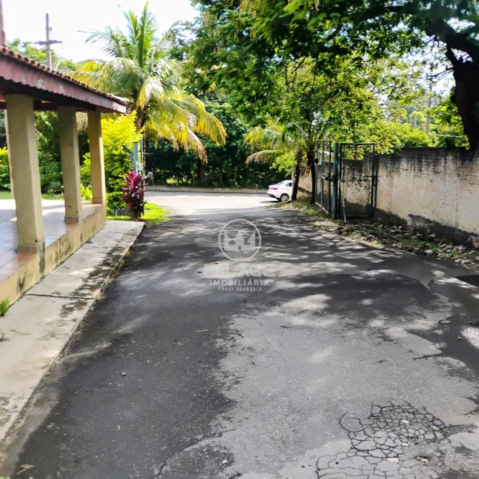 Barracão disponivel para locação