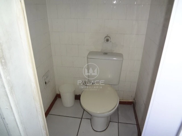 Salão Comercial de Esquina Para Alugar Centro Piracicaba