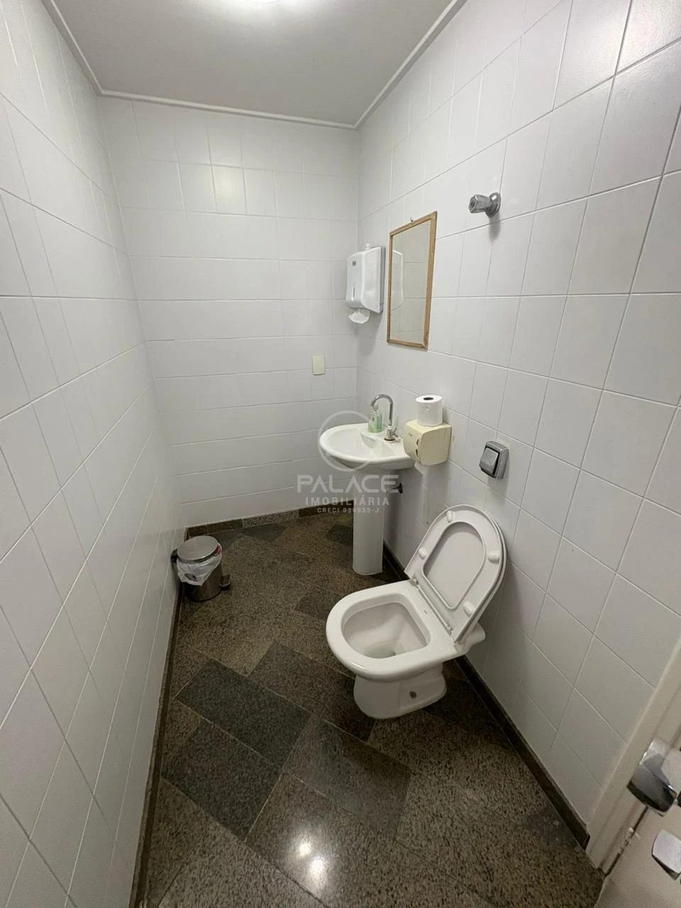 SALA COMERCIAL EQUIPADA PARA CLINICA ODONTOLOGICA COM 5 CONSULTORIOS