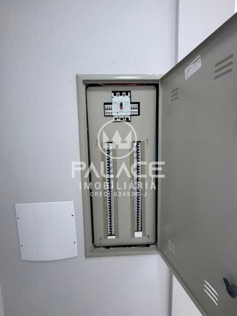 Imagens do imóveis EXCELENTE BARRACÃO EM CONDOMÍNIO FECHADO INDUSTRIAL